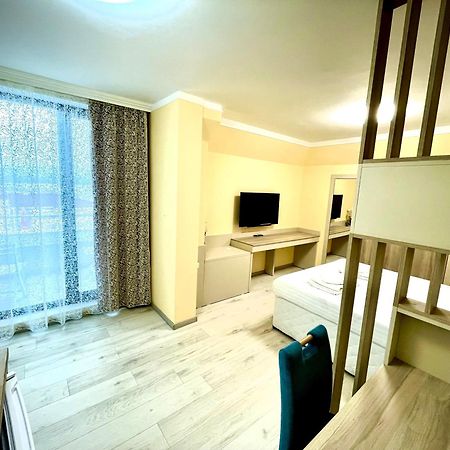 Sea View Apartment Free Parking Primorsko Buitenkant foto